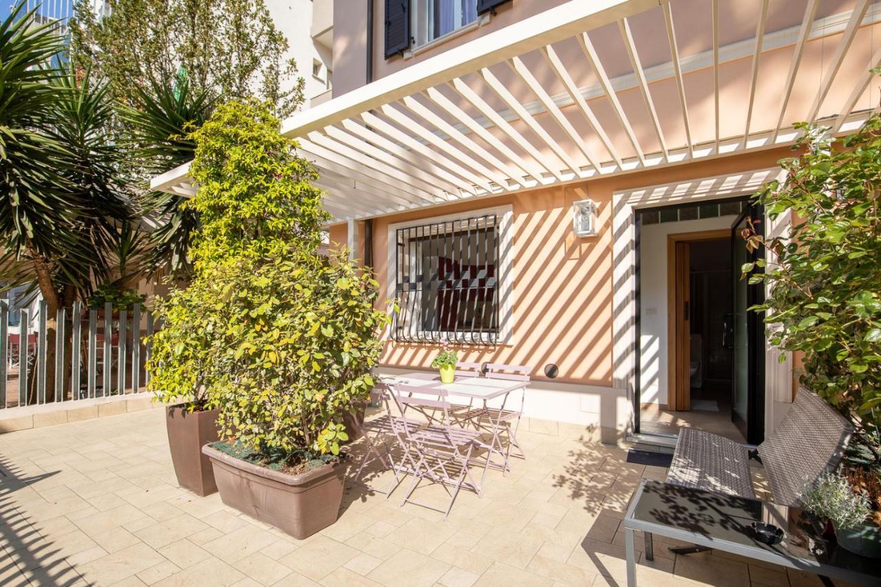 Bilocale Con Giardino A 200Mt Dal Mare - Homeunity Ρίμινι Εξωτερικό φωτογραφία